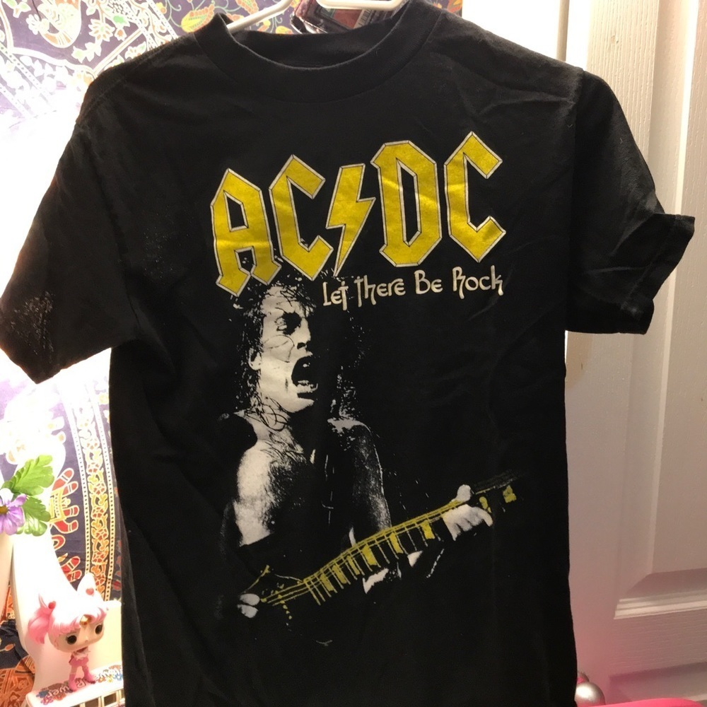 AC/DC ROCK BAND TEE SHIRT T-SHIRT BLACK YELLOW VINTAGE